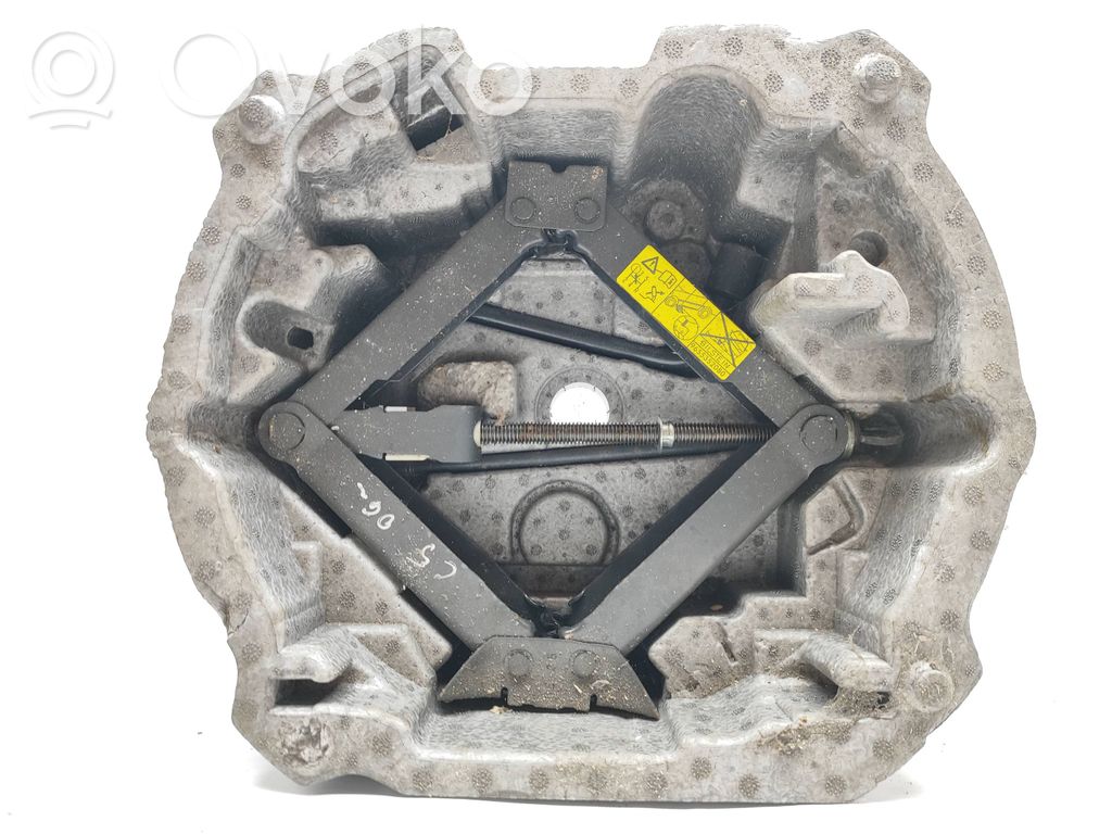 Citroen C5 Tool set 