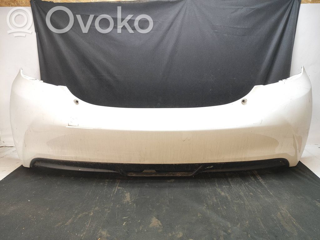 Toyota Yaris Stoßstange Stoßfänger 