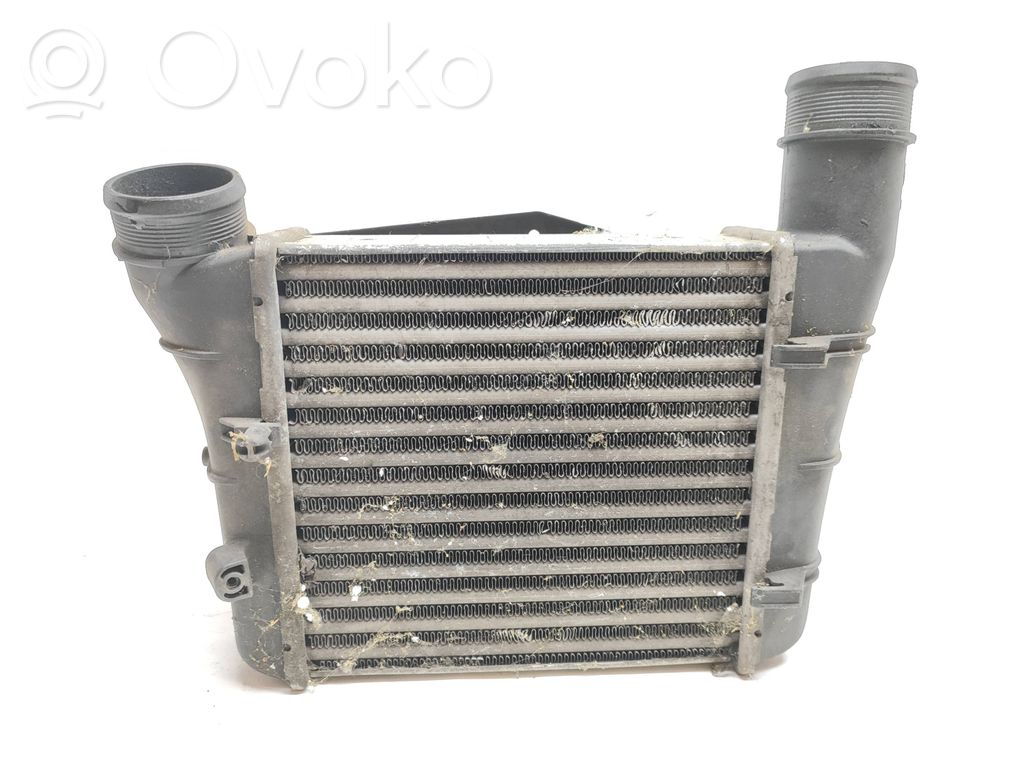 Audi A4 S4 B7 8E 8H Radiador intercooler 