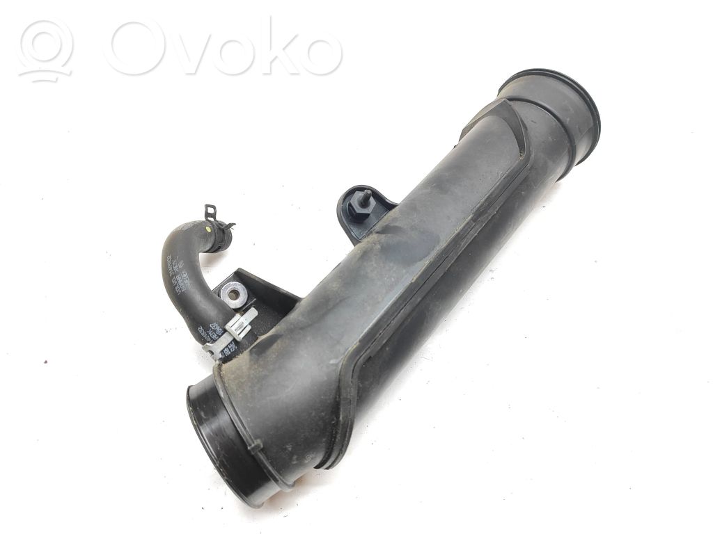 Volvo XC40 Intercooler hose/pipe 