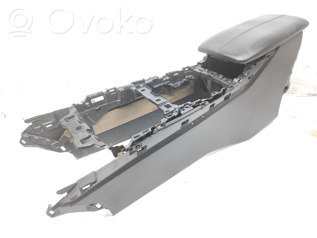 Mazda CX-30 Armrest 