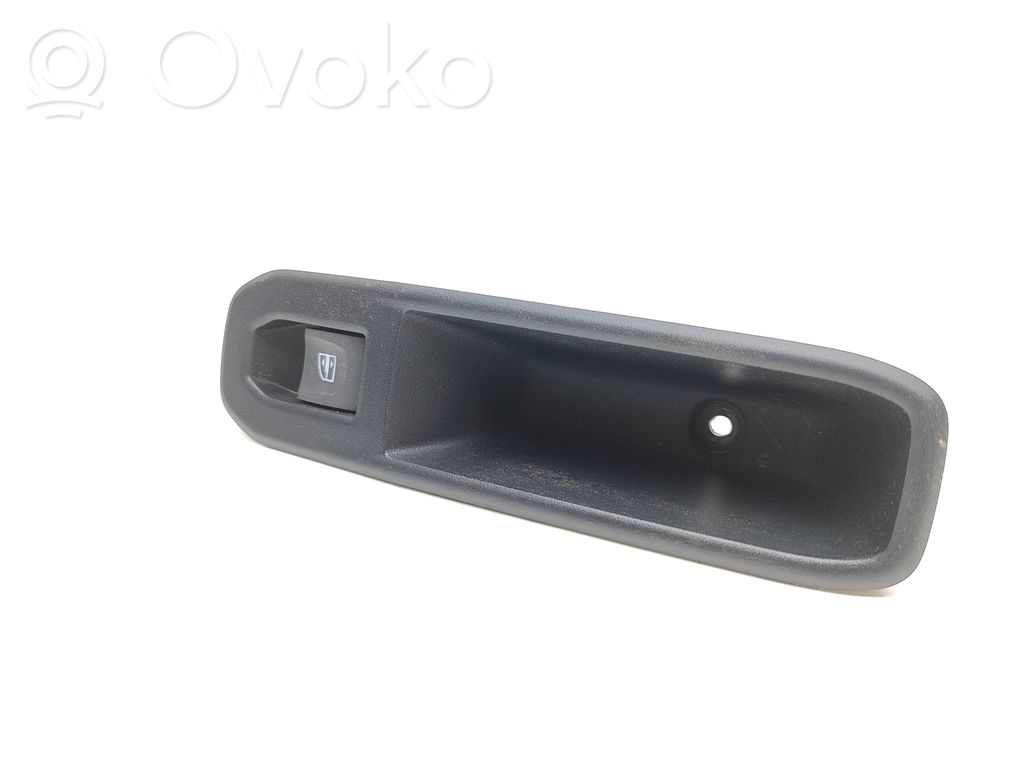 Dacia Duster II Electric window control switch 