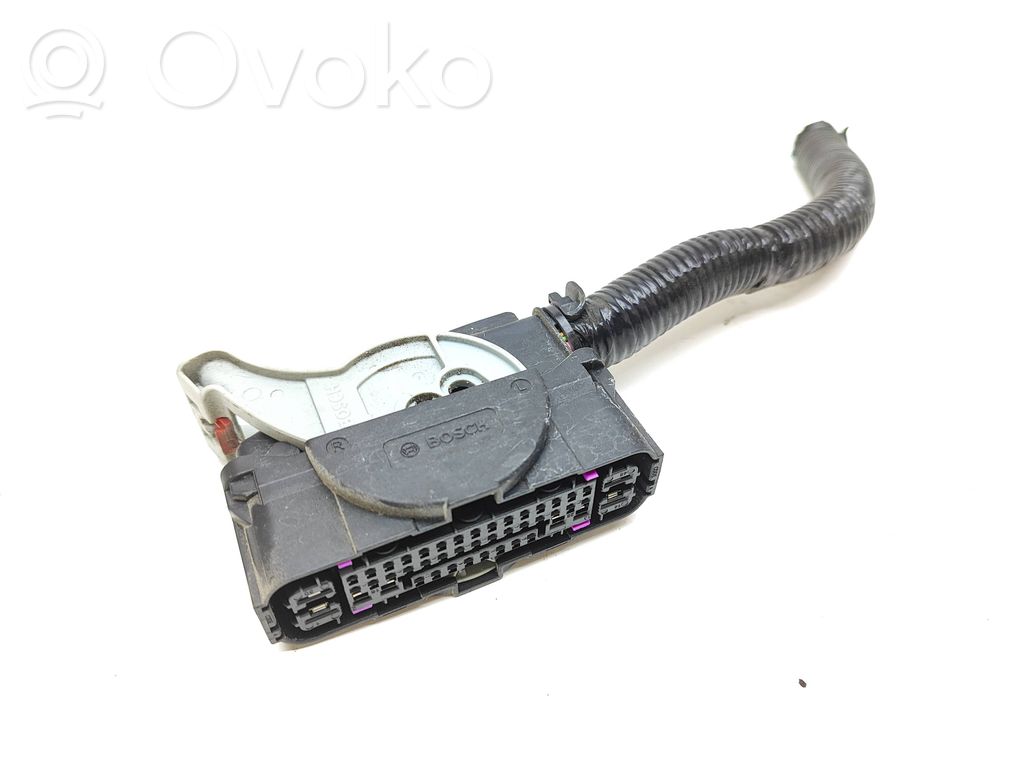 Nissan Rogue ABS module connector plug 