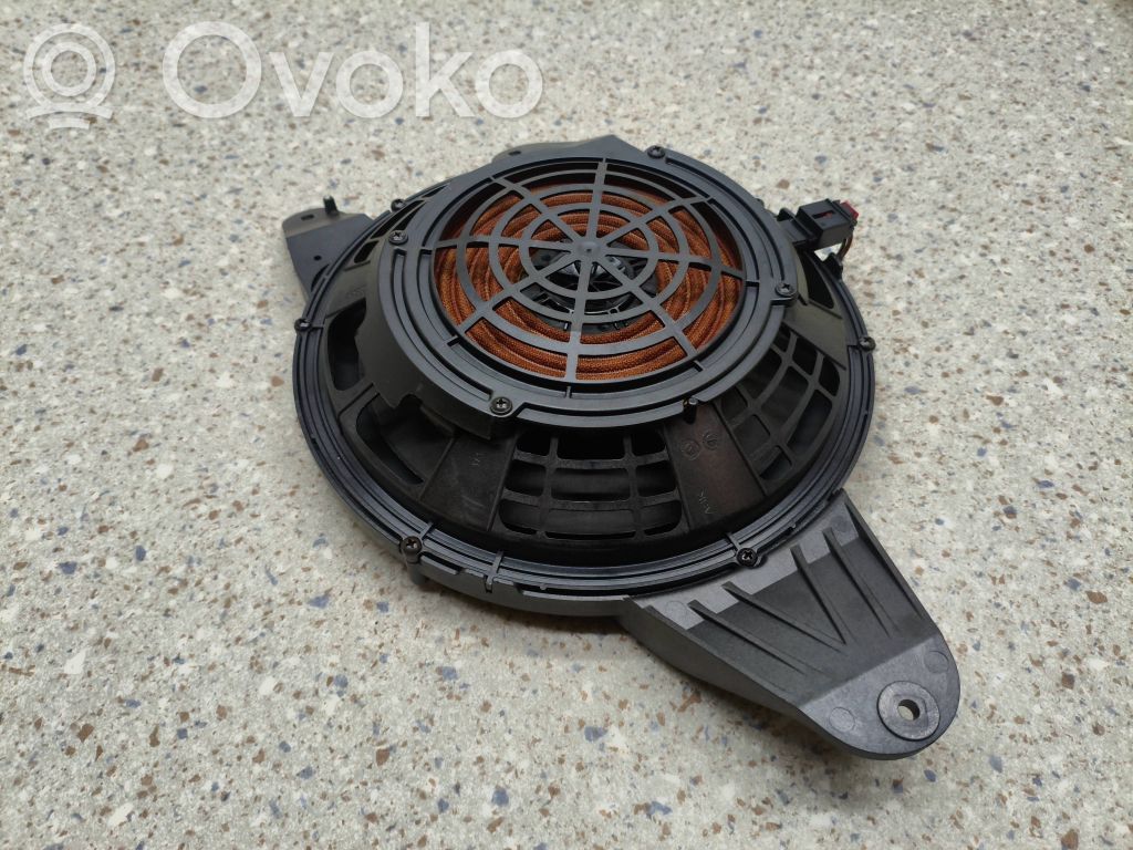 Audi A5 Enceinte subwoofer 