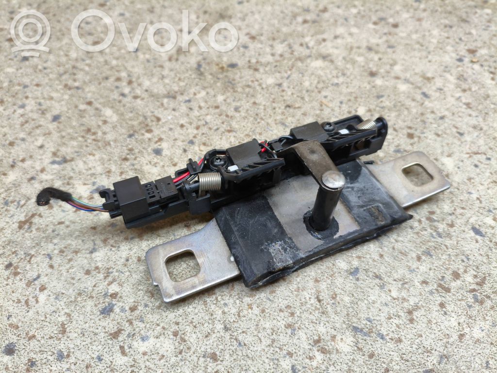 Audi Q5 SQ5 FY Boucle de verrouillage de la couverture arrière