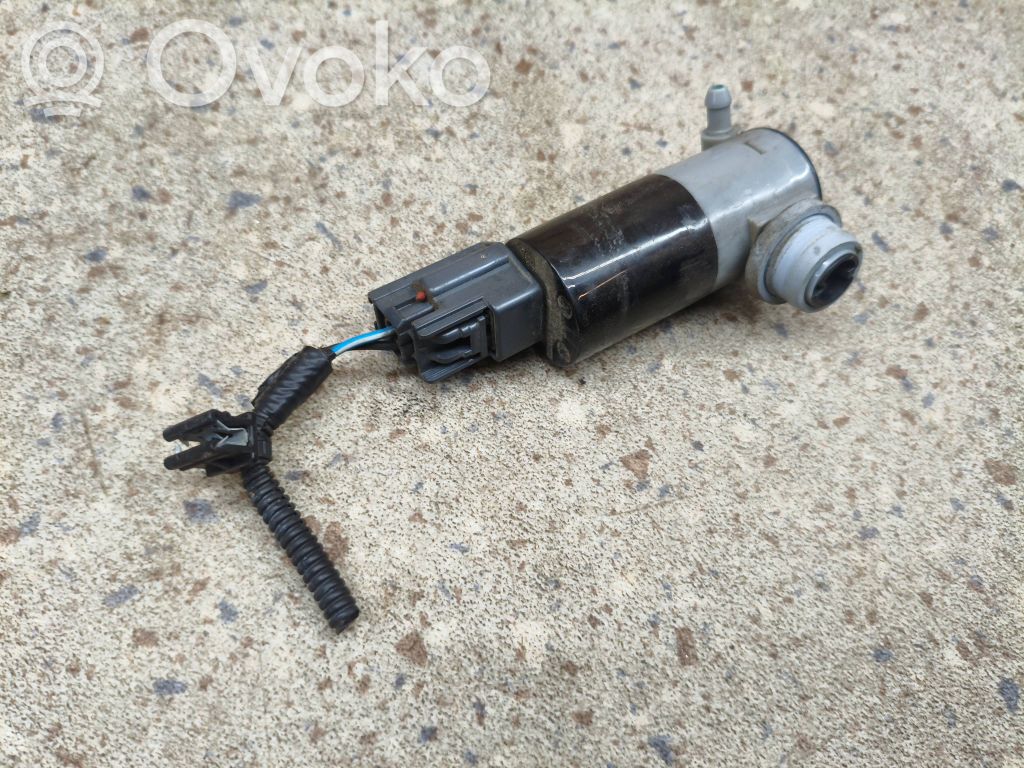 Volvo XC40 Pompa spryskiwacza szyby przedniej / czołowej 