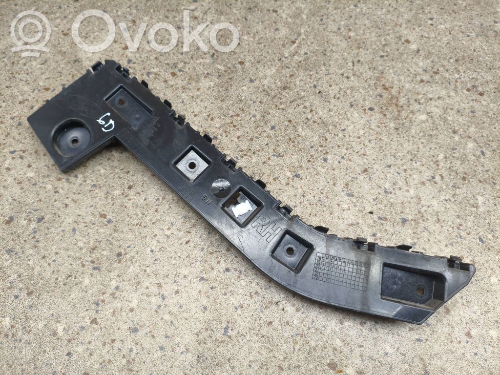 Ford Explorer VI Bumper support mounting bracket corner 