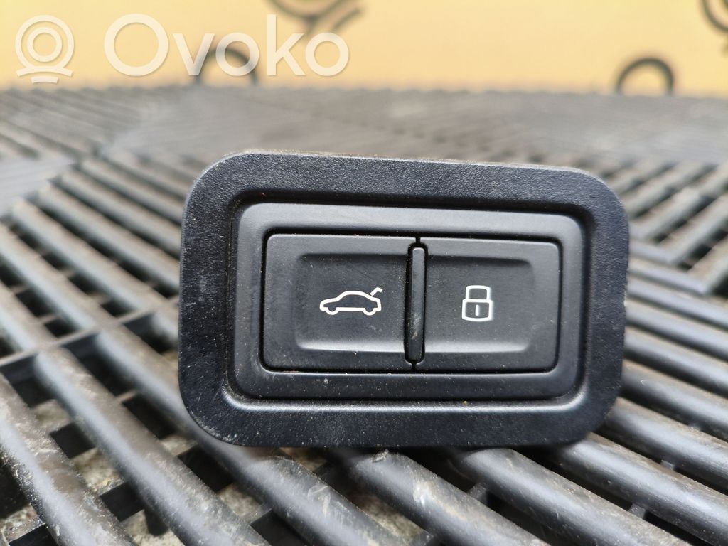 Audi A6 C7 Comutator deschidere hayon 