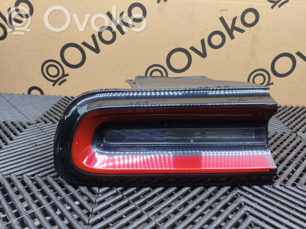 Takavalot   68174069AF,001860001,68174069AF1821