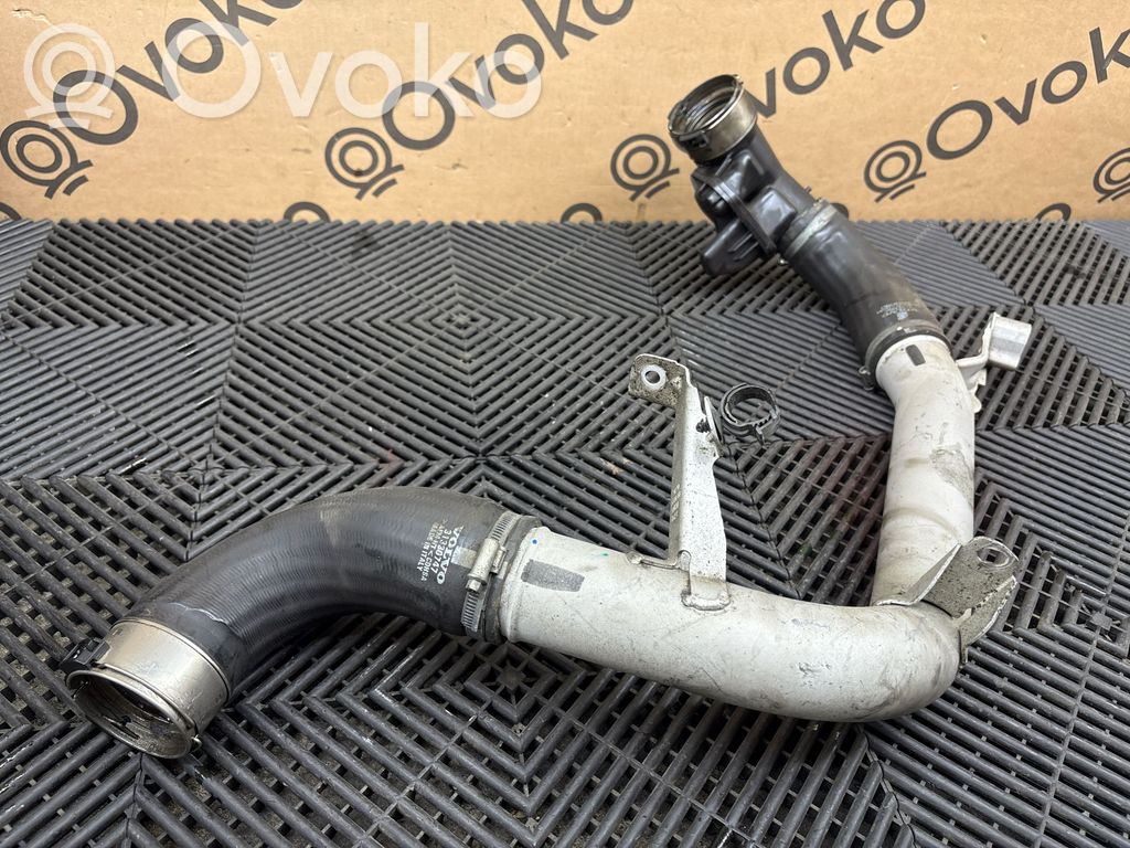 Volvo XC90 Tubo flessibile intercooler 