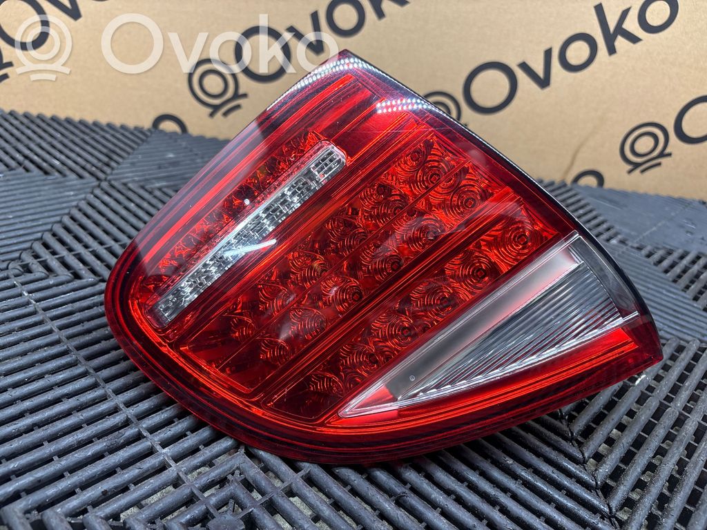 Porsche Cayenne (92A) Luci posteriori del portellone del bagagliaio