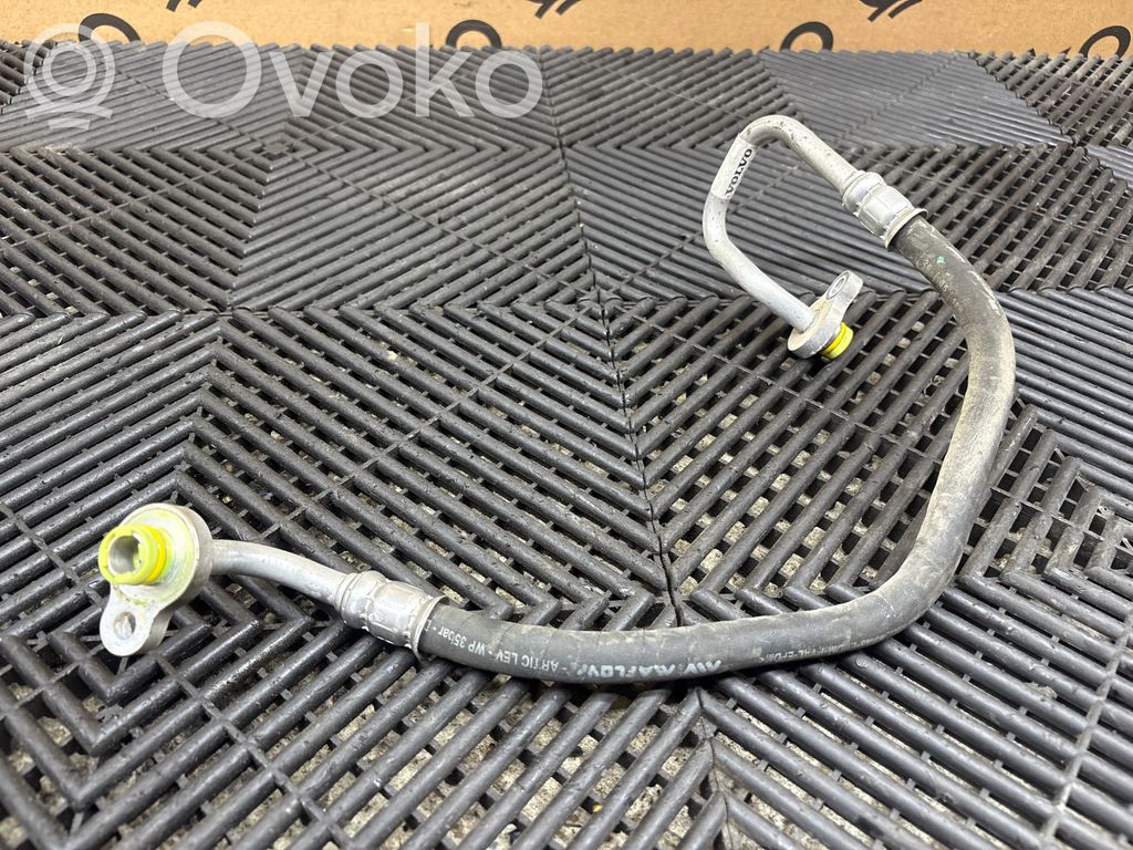 Volvo XC60 Conductă/furtun aer condiționat (A/C)