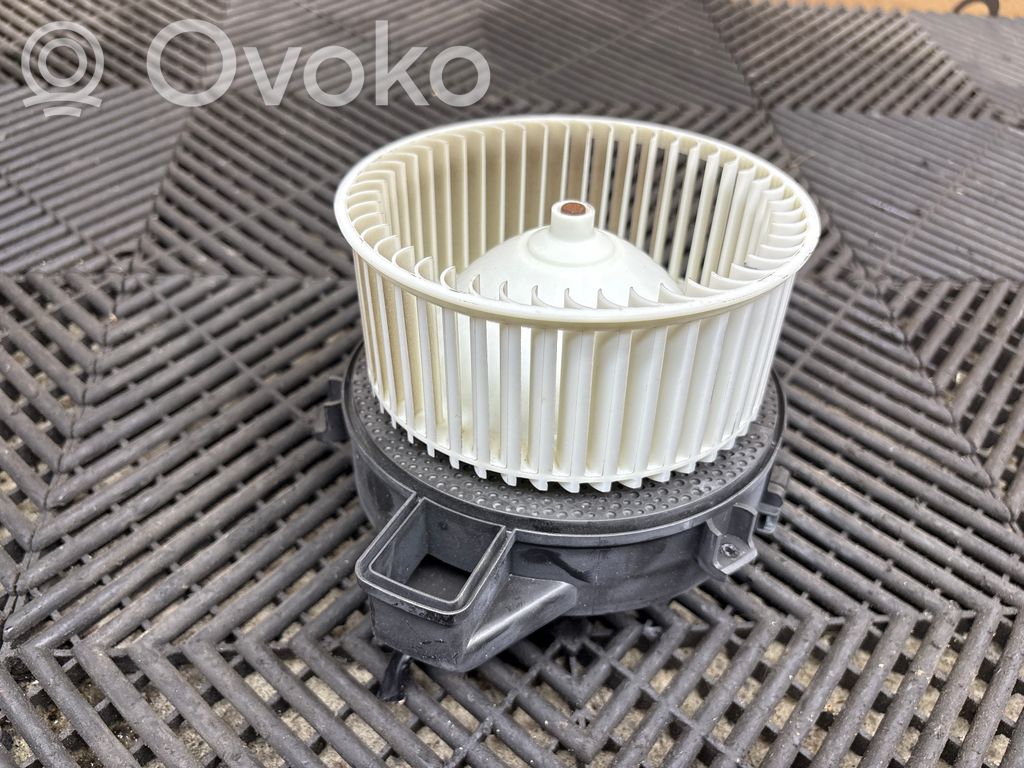 Volvo XC60 Mazā radiatora ventilators