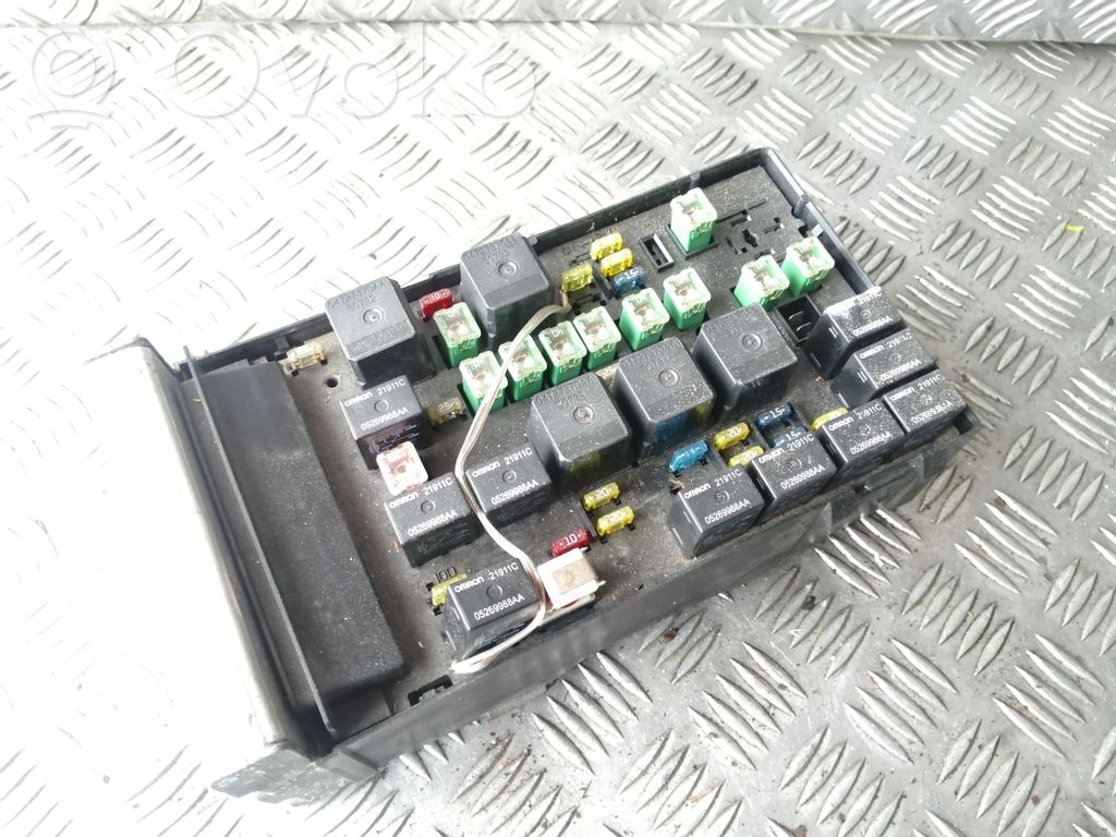 Chrysler Voyager Fuse module 