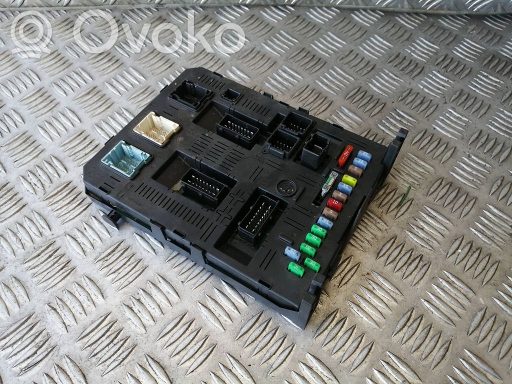 Citroen C5 Sulakemoduuli 