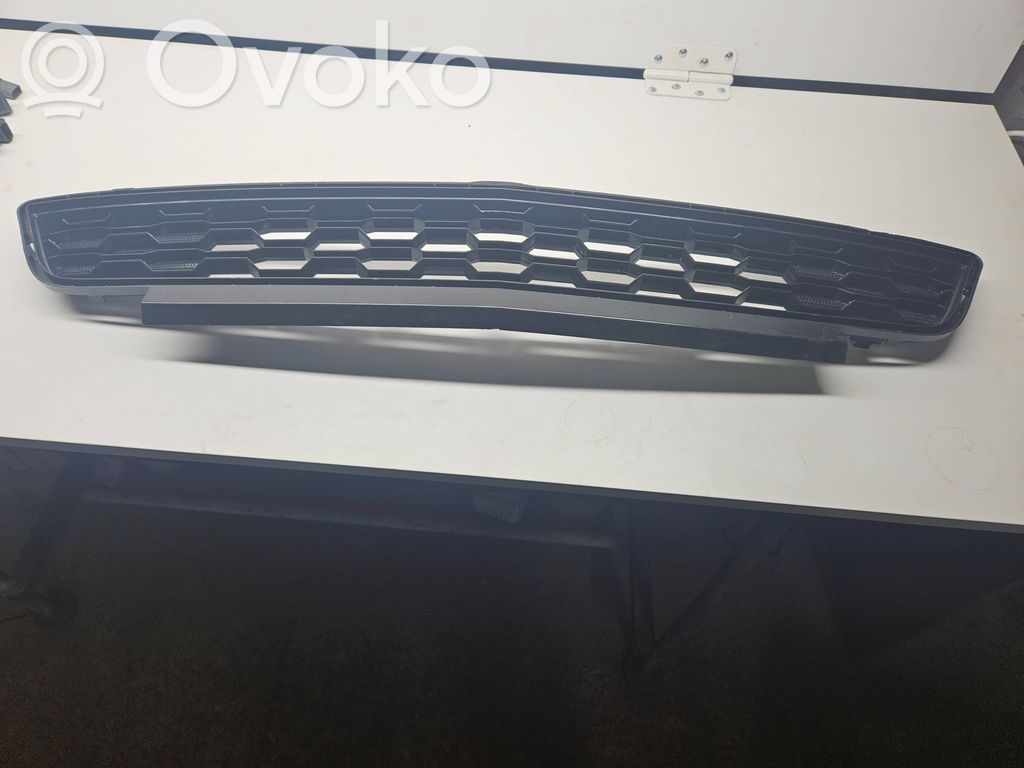 Ford Mustang VI Grilă inferioară bară față 