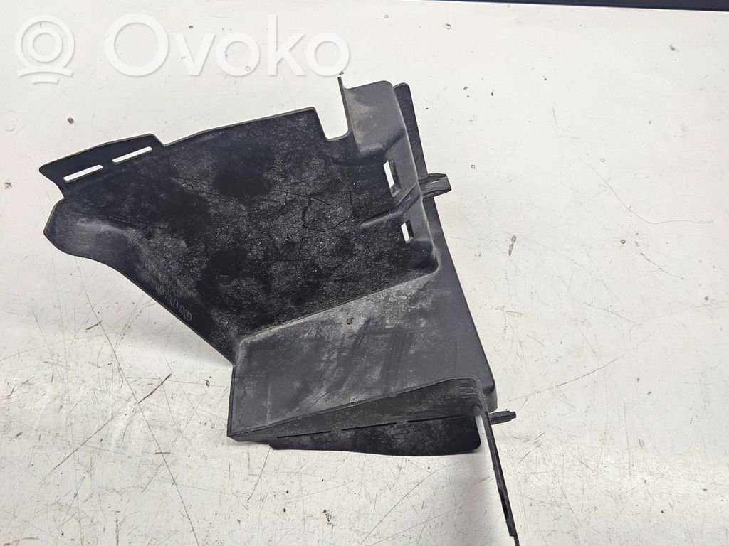 Mazda 3 II Intercooler air guide/duct channel 