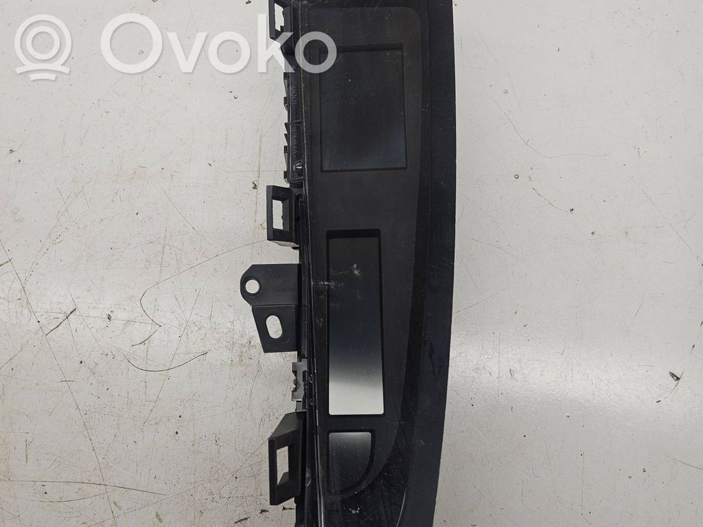 Mazda 3 II Speedometer (instrument cluster) 