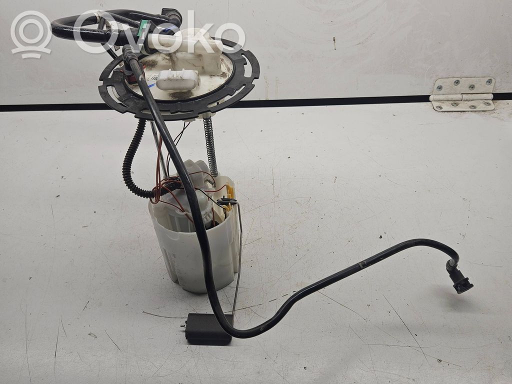 Bomba interna de combustible   68184243AB,T022771843AB,F00HK01417