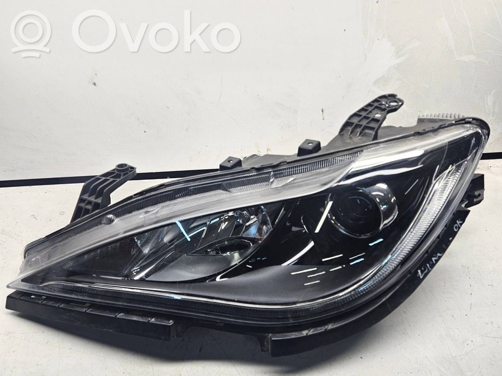 Chrysler Pacifica Headlight/headlamp 