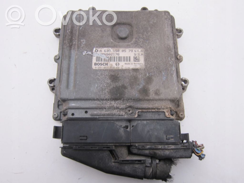 Mercedes-Benz Vito Viano W639 Engine control unit/module 
