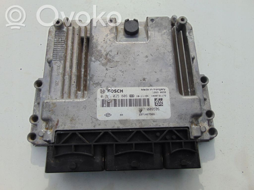 Renault Captur II Engine control unit/module 