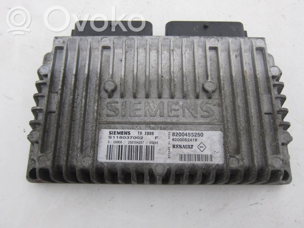 Renault Clio II Engine control unit/module 