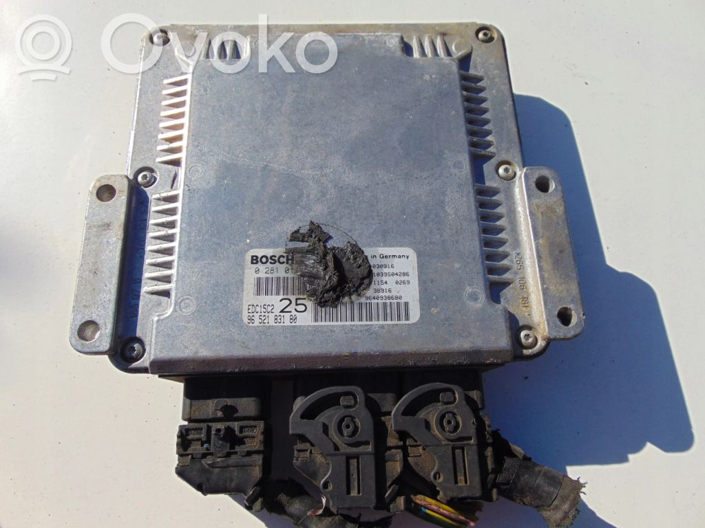 Citroen Xsara Engine control unit/module 