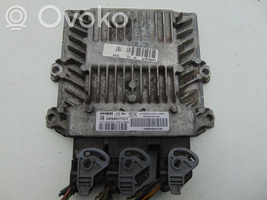 Peugeot 1007 Engine control unit/module 