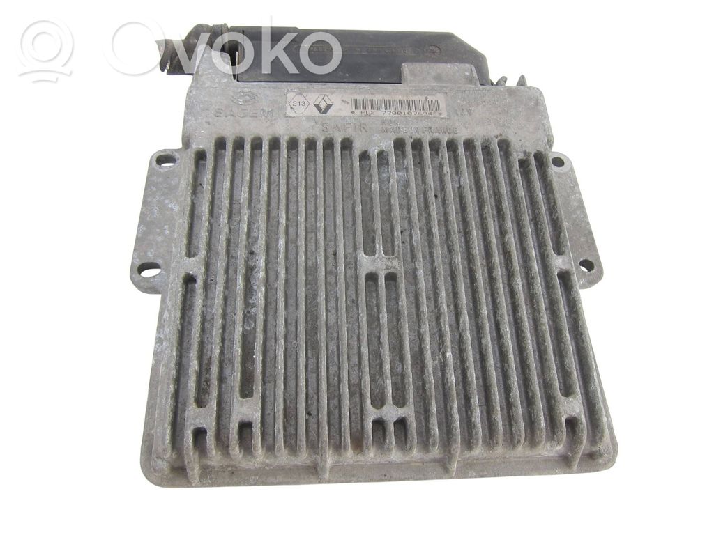 Renault Clio I Engine control unit/module 