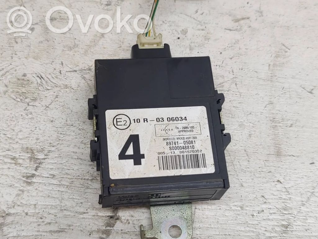 Toyota Avensis T270 Door control unit/module 