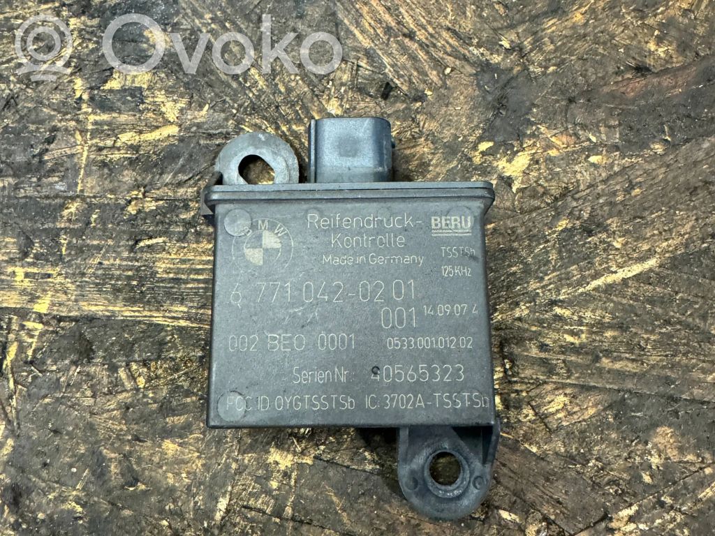 BMW X5 E70 Tire pressure control unit 