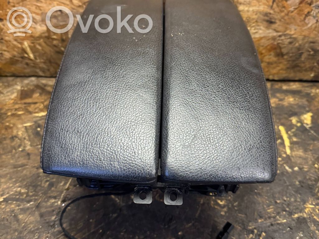 BMW X5 E70 Armrest 