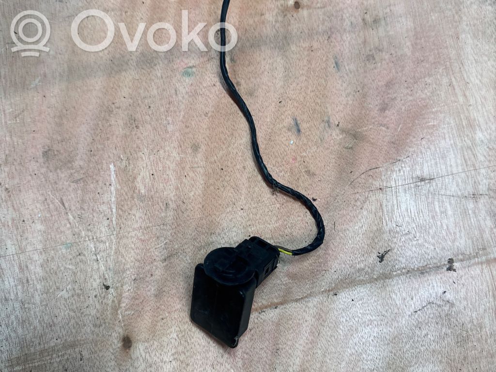 Air quality sensor   6988303