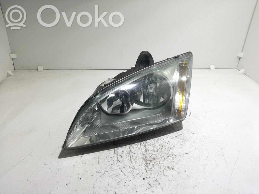 Ford Focus Headlight/headlamp 