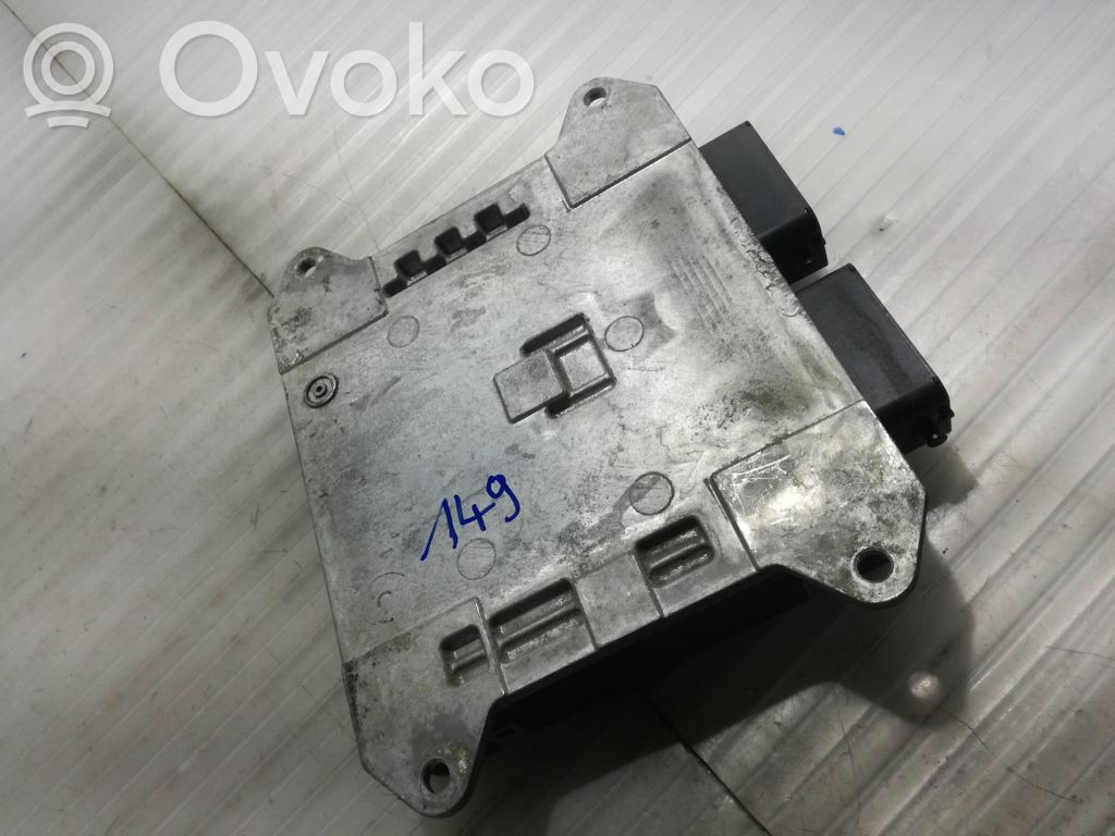 Engine control unit/module   LFD718881C,E6T53975H1