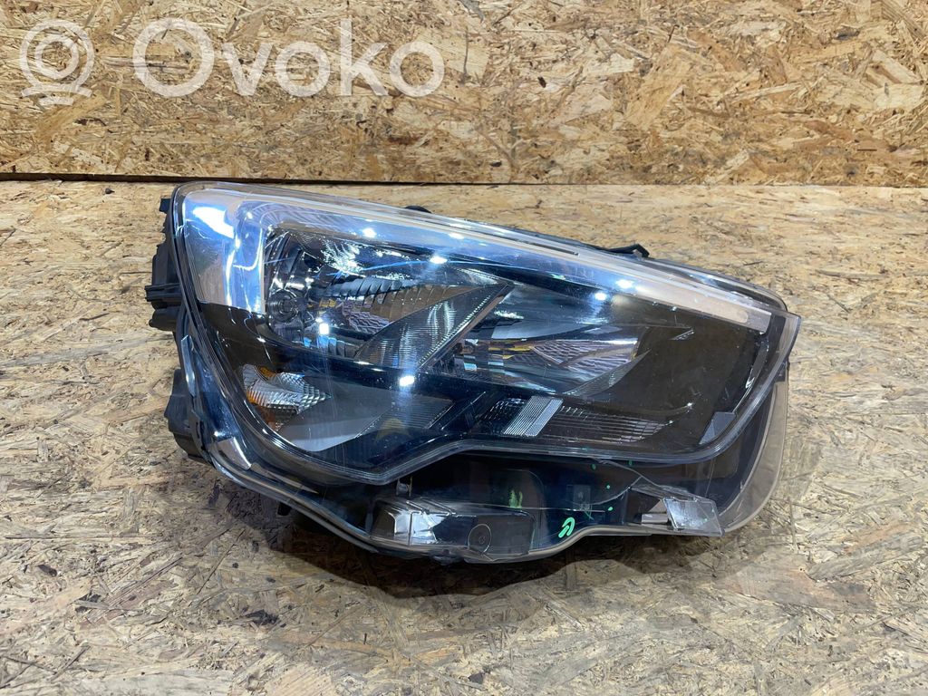 Opel Combo E Headlight/headlamp 
