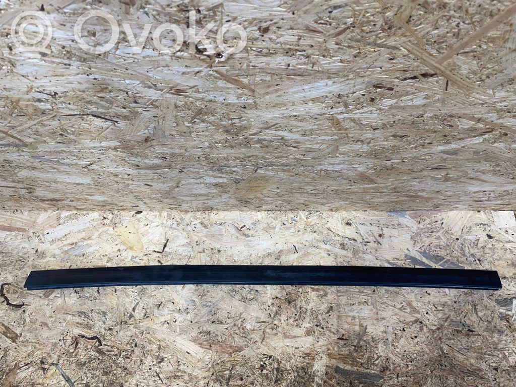 Volvo V60 Radiator trim 