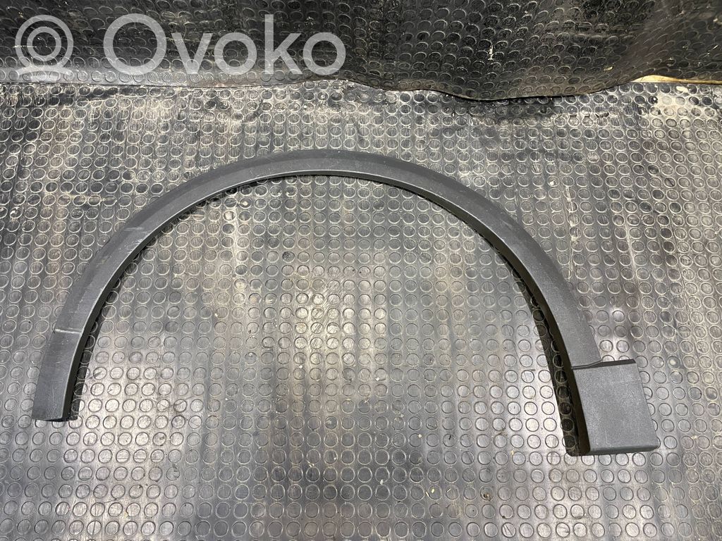 Audi Q8 Apdaila sparno (moldingas) 