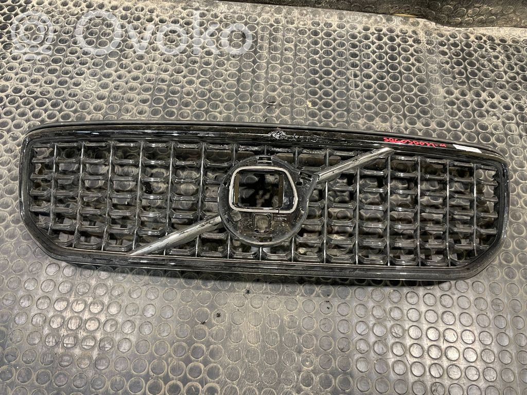 Volvo XC40 Front grill 