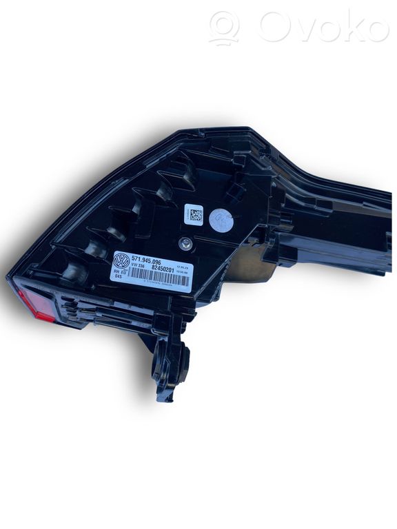 571945096 Volkswagen Tiguan Rückleuchte Heckleuchte, 235.29 € | RRR