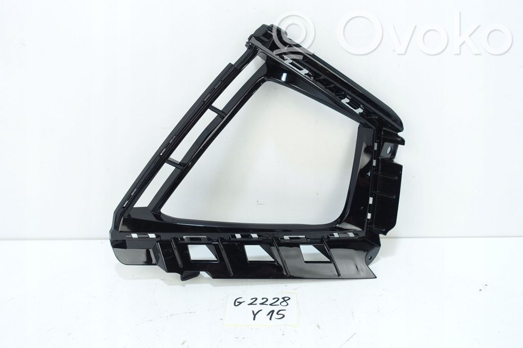 865C2 Hyundai Tucson IV NX4 Front bumper lower grill, €56.19 | RRR
