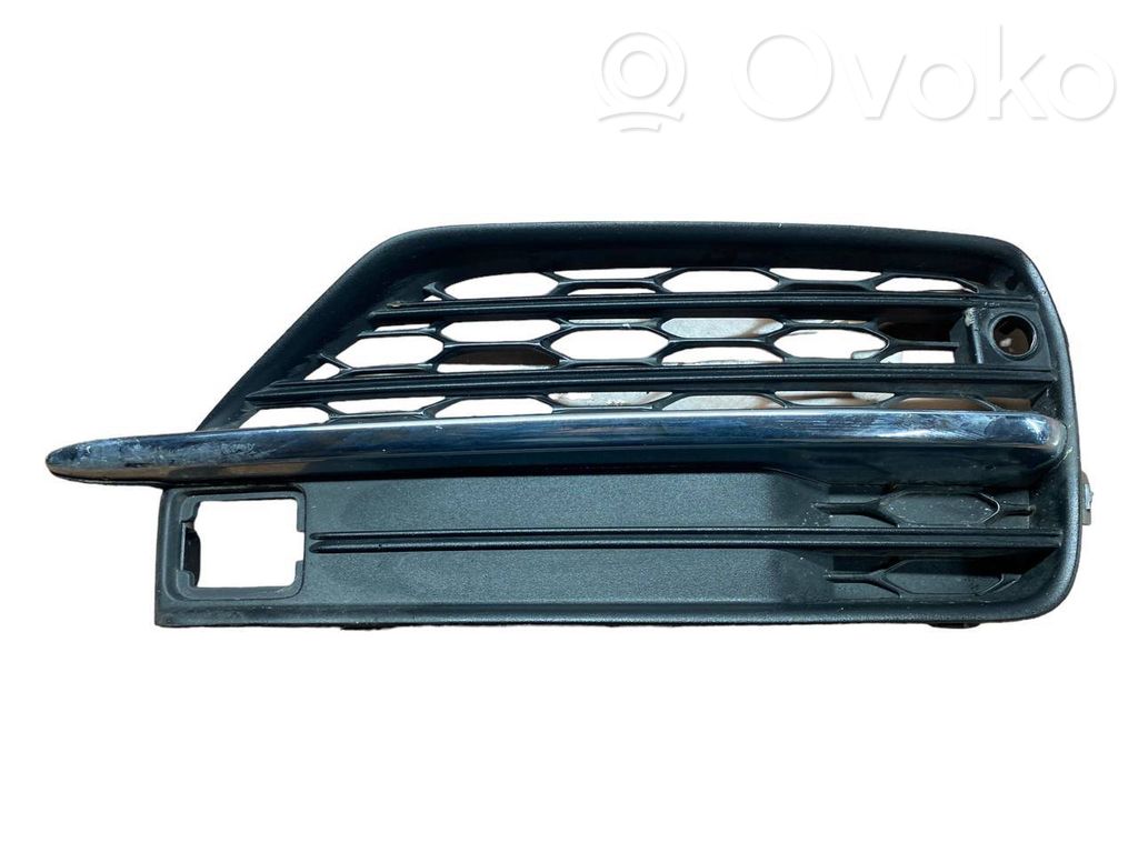 31383869 Volvo XC90 Front fog light trim/grill, 45.00 € | RRR 
