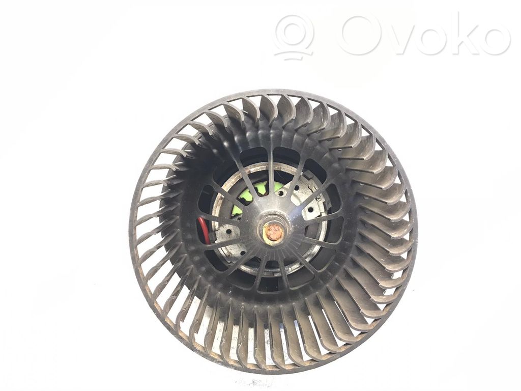 Mazā radiatora ventilators