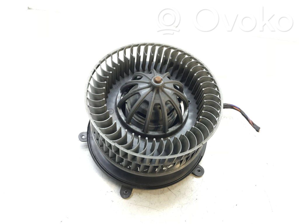 Mazā radiatora ventilators