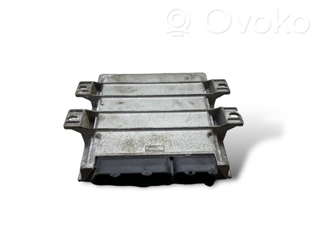 Dzinēja vadības bloks