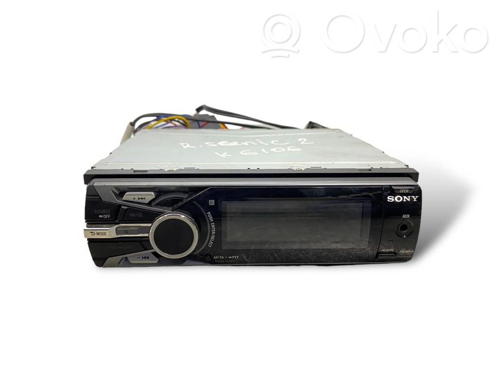Radio / CD/DVD atskaņotājs / navigācija