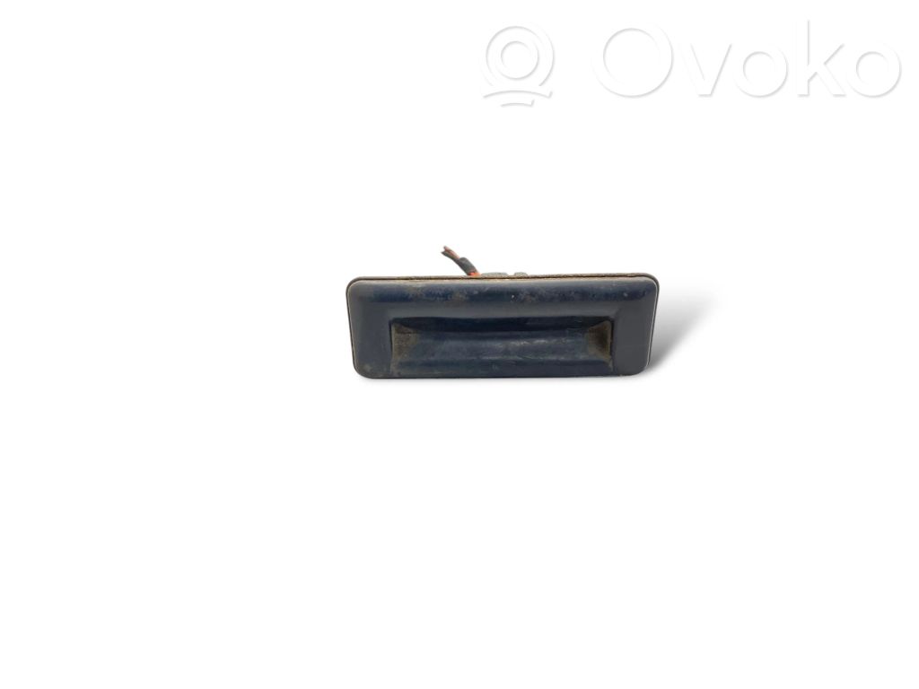 Āķa poga bagāžniekā