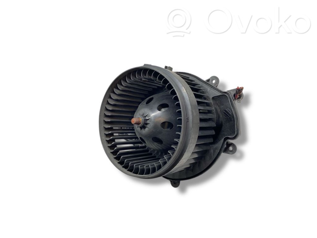 Mazā radiatora ventilators