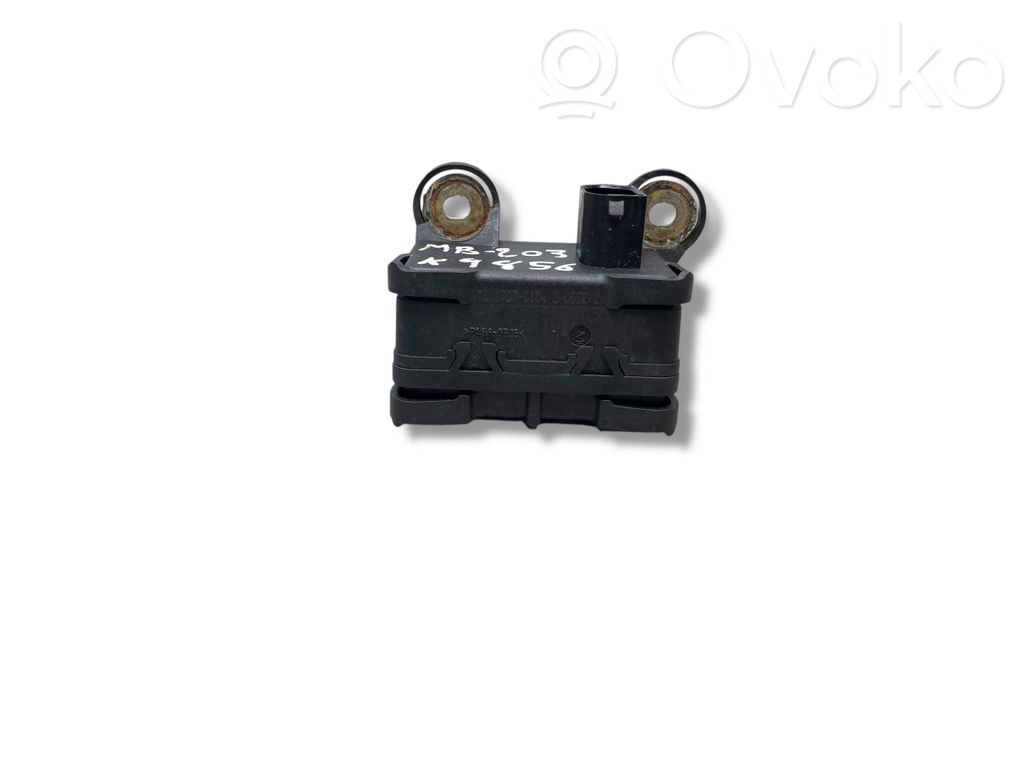 ESP (elektroniskās stabilitātes programmas) sensors (paātrinājuma sensors)